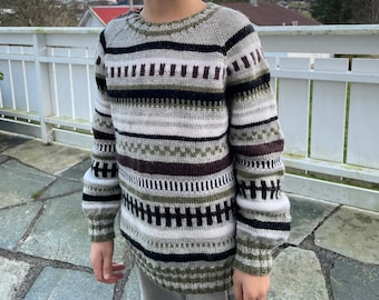 Sverrigsgade Sweater. Handmade wool jumper for kids