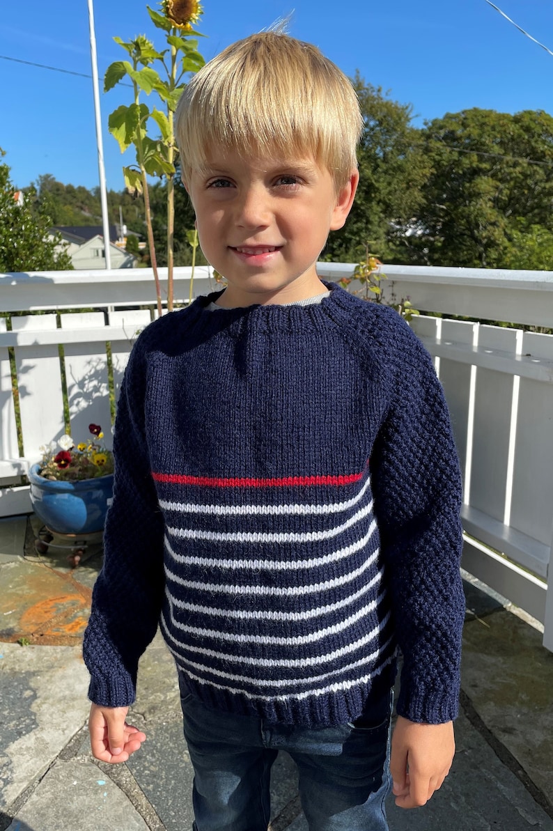 Blue August Sweater. Handmade knitted sweater for kids in wool. image 1