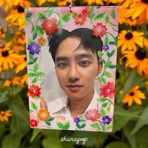 Sakura DOUBLE-SIDED acrylic photocard holder