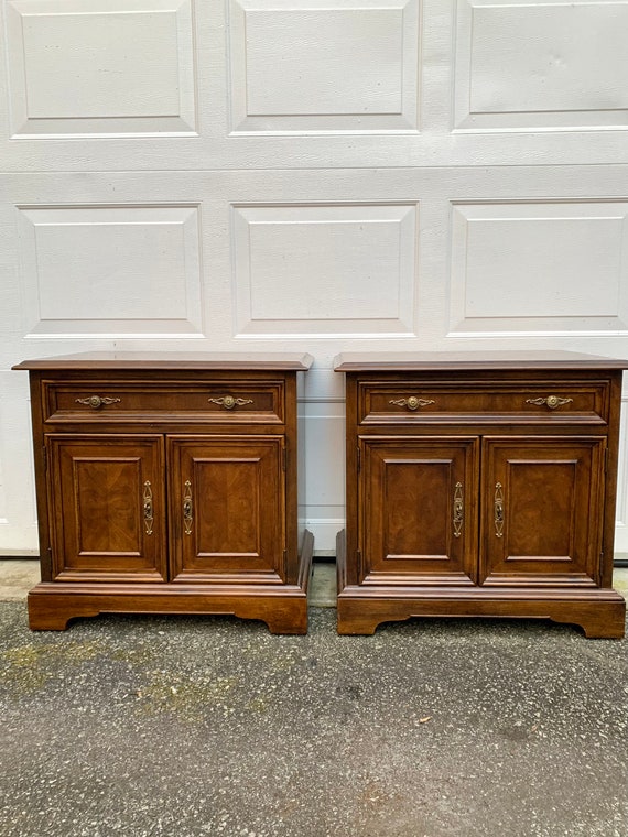 Vintage drexel cheap heritage furniture