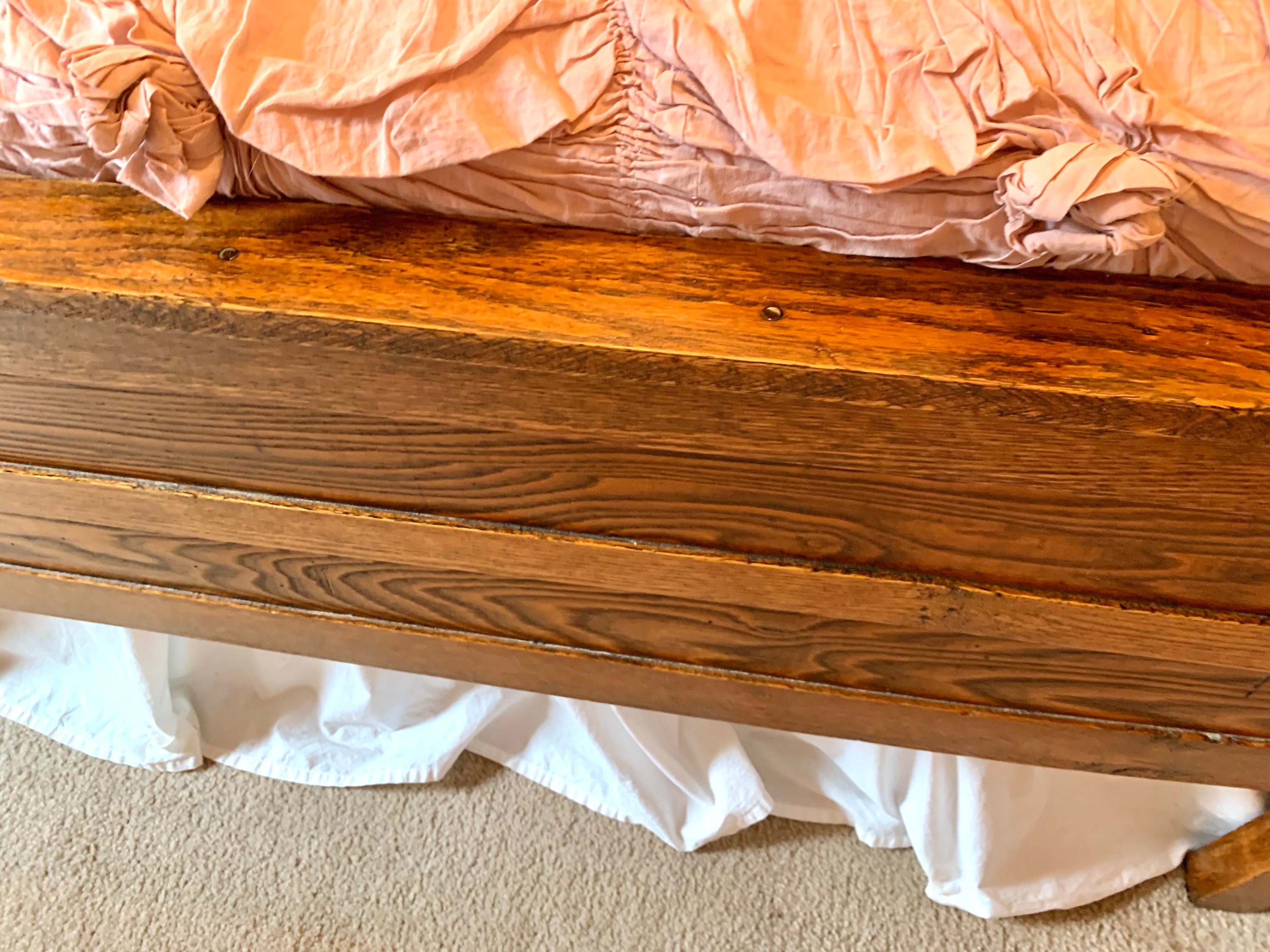 Country queen 2024 bed frame