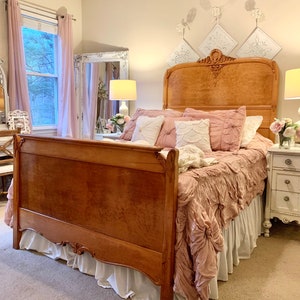 Antique Birds Eye Maple Queen Size Bed Frame French Country