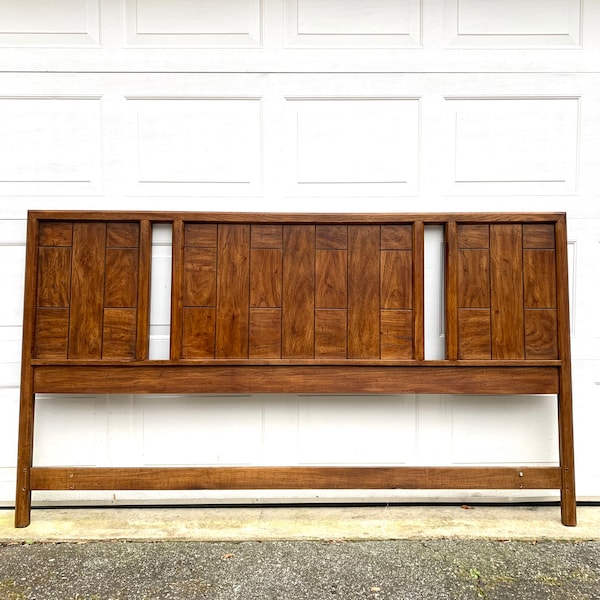 Vintage Mid Century Modern Walnut King Size Headboard Retro 60’s 70’s by Drexel Heritage MCM California King Woodbriar