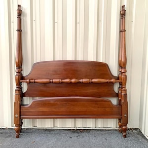 Queen Size Four Poster Cherry Colonial Style Bed Frame Ethan Allen