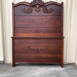 Antike Tiger-Eiche Queen-Size-Fancy Verzierter Bettrahmen-französisches Land Shabby-Chic