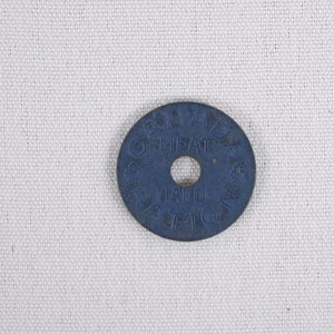 Set of 6 WWII Canada meat rationing tokens, 1945 collectible blue board coins image 7