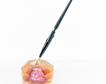 Vintage Lucite floral pen stand, Dried flowers encased in Resin Wedding reception pen holder