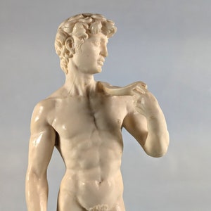 Vintage Michelangelo&#39;s David Sculpture: A. Santini Resin Replica, Italy (9.5&quot;)