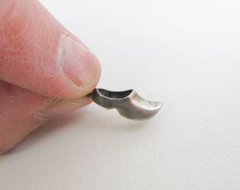 Silver clog charm, 835 Silver bracelet charms of a Dutch clog, wooden shoe charm in silver