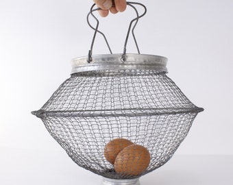 1940s Italian wire egg basket, collapsible strainer egg gathering basket