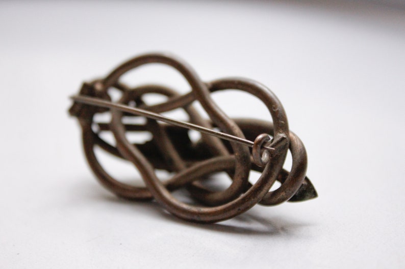 Large antique celtic knot brooch, infinity knot lovers brooch, endless knot mourning jewelry ca 1900-1910 image 5