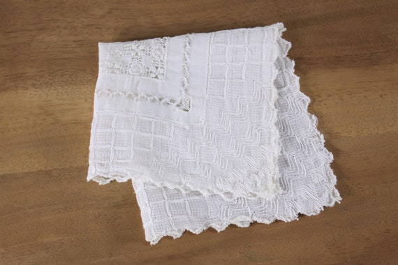 Vintage soft cotton handkerchief, drawn thread / … - image 3