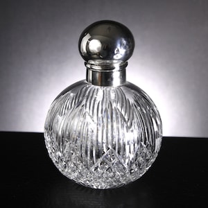 1890 Victorian large silver topped perfume bottle, fancy cologne bottle, antique English dressing table display perfume bottle