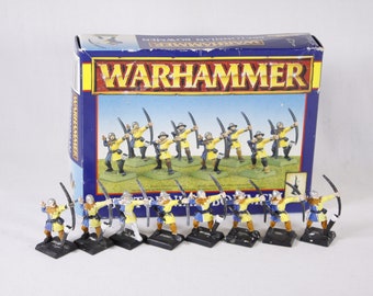 1995 Warhammer 8 x Bretonnian Bowmen plastic figures, tabletop roleplaying Citadel miniatures Fantasy wargaming