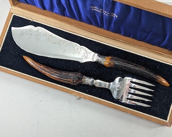 Victorian Two Piece Stag Handled Fish Servers in BIRKS box, British sterling silver collars