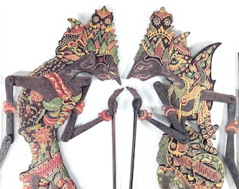 Vintage 19" indonesio Wayang Kulit pintado a mano títeres de sombras de madera Rama y Sinta