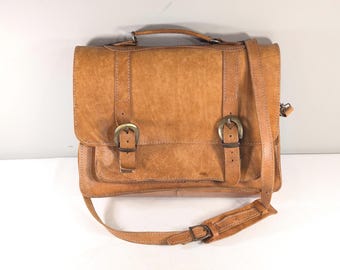 Vintage caramel brown saddle leather messenger bag, medium sized book satchel, sturdy leather crossbody bag
