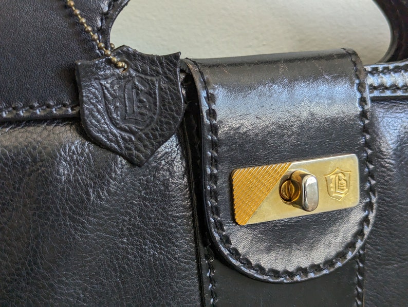 Vintage La Benci black leather attache briefcase monogram LB, vintage leather laptop bag with shoulder strap image 10