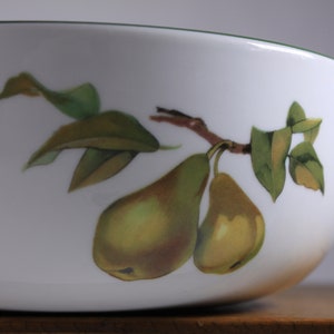 1986 English Royal Worcester Evesham Vale 8 round bowl, Freezer to Oven, Oven to Table, Microwave proof fine china image 7