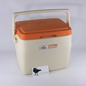 Vintage Coleman Lil Oscar cooler, model 5272 white with orange lid / cup holder, Made in Canada May 1985 image 3