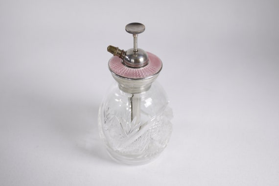 Art Deco Pink guilloche perfume atomizer spray bo… - image 1