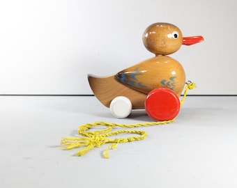Vintage Wooden Duck Toy, 1960s Czechoslovakia Pull Along