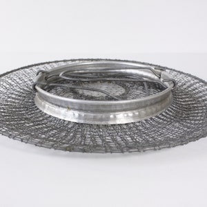 1940s Italian wire egg basket, collapsible strainer egg gathering basket image 8