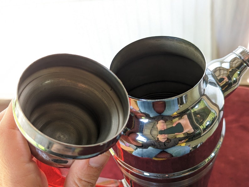 1930s Art deco Chrome cocktail shaker, 13.5 tall pitcher with Cherry Red Bakelite handle image 8