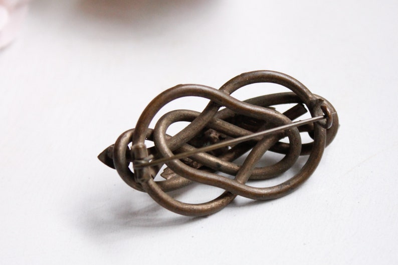 Large antique celtic knot brooch, infinity knot lovers brooch, endless knot mourning jewelry ca 1900-1910 image 7