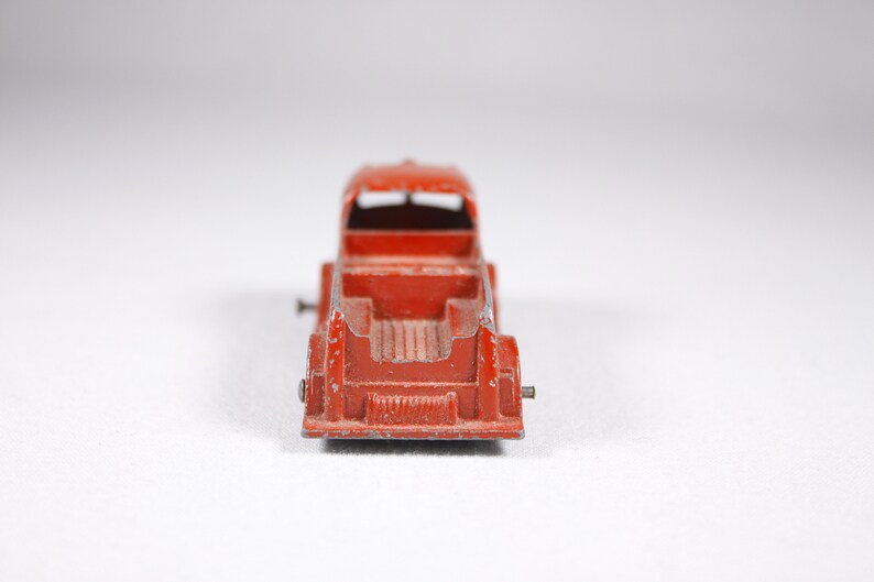 Vintage Tootsie toy bright red fire patrol truck ca 1950s, 1 piece Tootsietoy diecast metal toy car, tootsietoys image 4