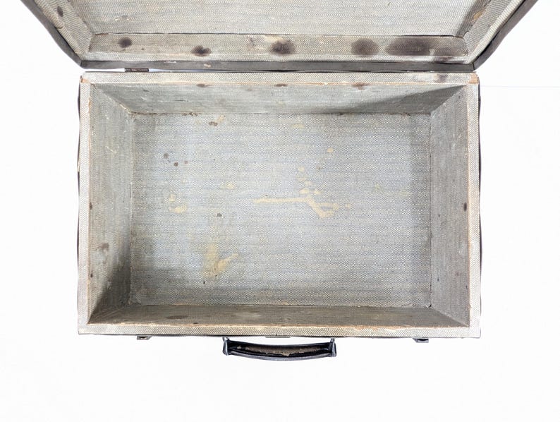 ca 1930s DUREX English fibreboard child suitcase, WWII evacuee luggage, distressed briefcase image 14