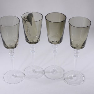 Vintage 10 tall two-tone wine glasses set of 4, smoky glass crystal or glass stemware image 4