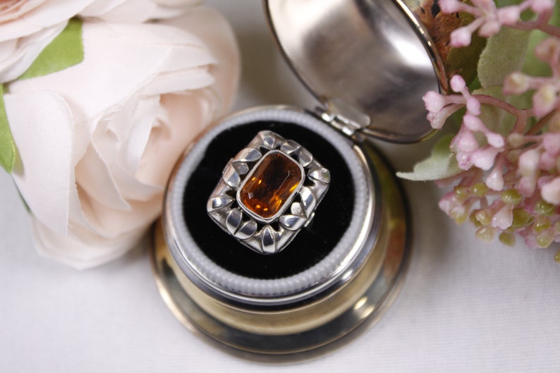 Vintage sterling silver orange boho cocktail ring, warm honey statement ring, leaf edges image 3