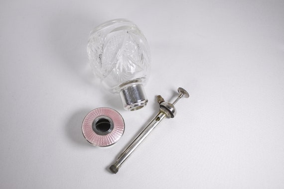 Art Deco Pink guilloche perfume atomizer spray bo… - image 6