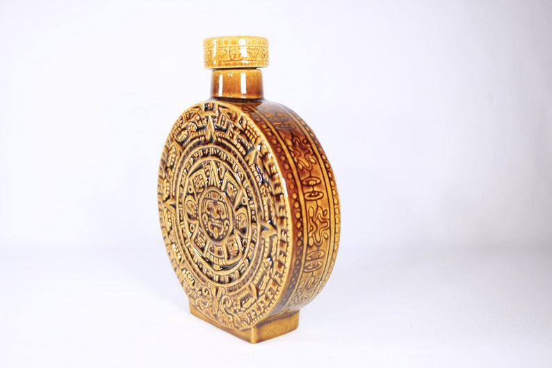 Vintage Aztec calendar decanter, Mayan Calendar ceramic flask in ochre yellow / caramel brown, tiki bar decor, Kahlua Decanter bottle image 7