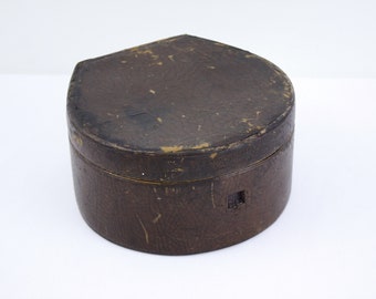 Antique leather collar box, vintage lidded storage box