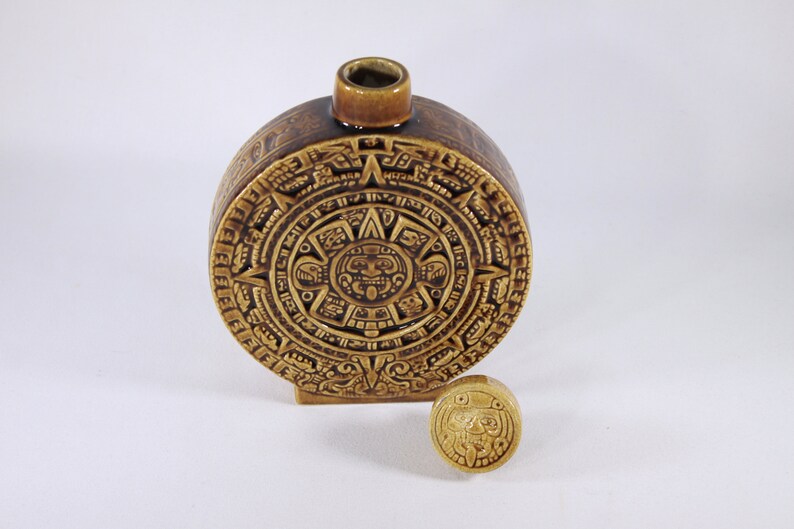 Vintage Aztec calendar decanter, Mayan Calendar ceramic flask in ochre yellow / caramel brown, tiki bar decor, Kahlua Decanter bottle image 8