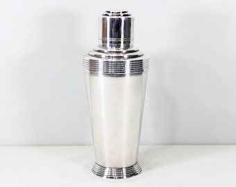 Keith Murray Art Deco silver plated cocktail shaker, 1930s Mappin & Webb Prince's Plate barwares