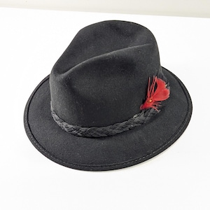 Vintage Black wool felt fedora size Small 55cm / 6-7/8&quot; by LANNING Belleville Canada