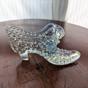 Vintage Fenton opalescent hobnail dress shoe, pearlescent cat head glass slipper ornament