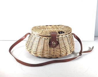 Vintage French wicker fishing creel ca 1960s, fly fishing basket, rustic cabin angler decor