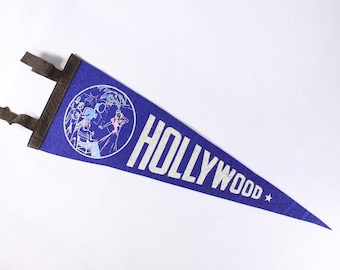 Vintage 25.5" HOLLYWOOD movies pennant in blue and white, vintage travel tourist souvenir