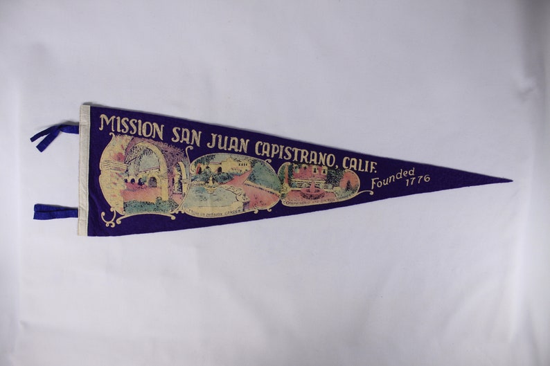 Vintage 27 Mission San Juan Capistrano California tourist souvenir pennant, dorm room decor flag image 2