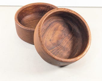 Vintage Genuine Teak wooden bowls set of 2, LARP medieval re-enactment event, eco friendly party plates, salad bowls