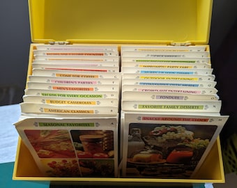 1971 Betty Crocker recipe card library in original yellow storage box (NOT COMPLETE)