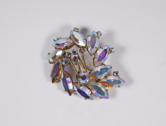 Vintage Aurora Borealis Rhinestone brooch, prong … - image 6