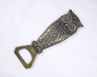 Vintage Owl bottle opener made in Italy, cast metal barware