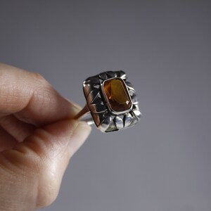 Vintage sterling silver orange boho cocktail ring, warm honey statement ring, leaf edges image 9