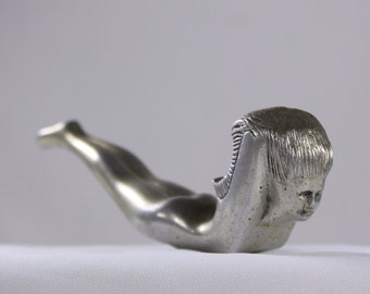 Original Art deco Nude bottle opener, elegant Bauhaus flying nymph adult aluminium hood ornament