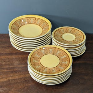 vintage Taylor Smith & Taylor Honey Gold Onion, motif : service d'assiettes atomiques USA Mid-Century